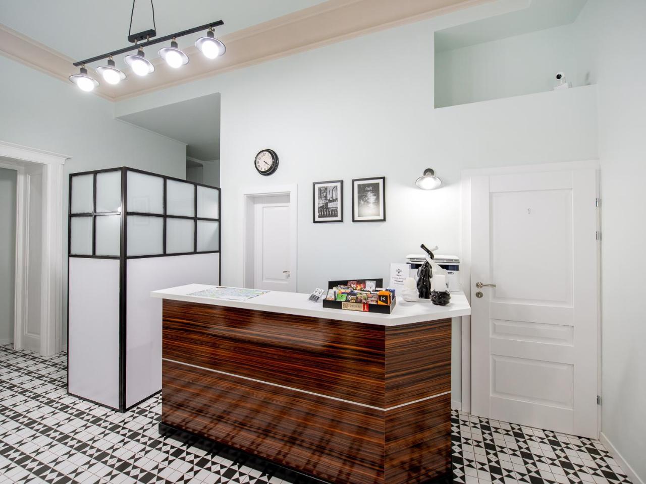 Art Deco Central Rooms Lviv Dalaman gambar